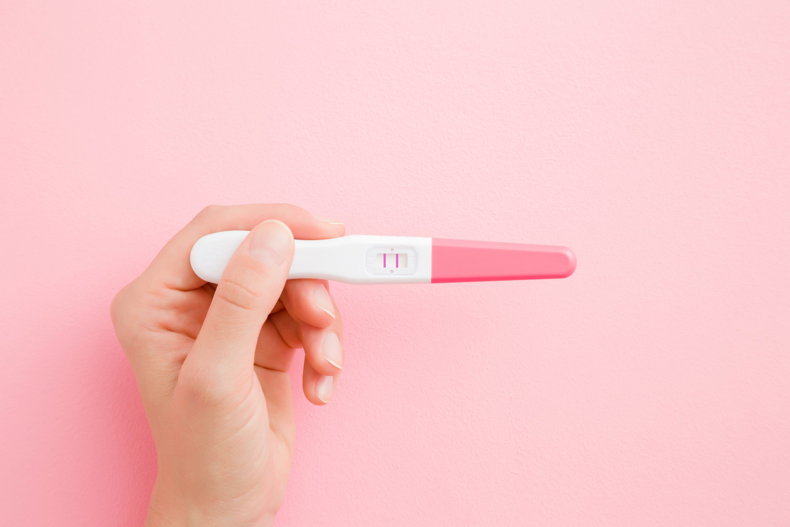 Însărcinată sau nu?! Elimină orice urmă de îndoială cu un test de sarcină!