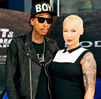 Wiz Khalifa si Amber Rose au devenit oficial sot si sotie