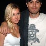 Anna Kournikova s-a despartit de Enrique Iglesias