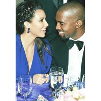 Kim Kardashian si Kanye West s-au casatorit