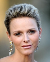 Printesa Charlene de Monaco a nascut