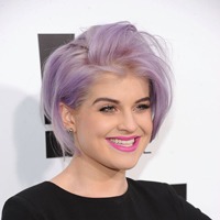 Kelly Osbourne vrea sa faca o operatie de extirpare a ovarelor