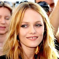 Vanessa Paradis, pictorial nud pentru Chanel