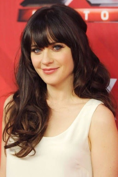 Actrita Zooey Deschanel a devenit mama si s-a casatorit in secret