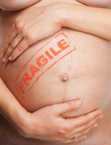 9 simptome alarmante in timpul sarcinii