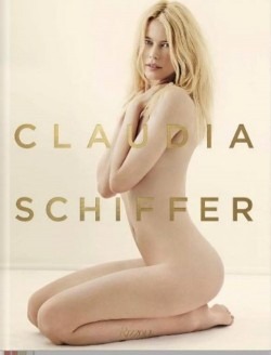 Claudia Schiffer, din nou goala la 46 de ani