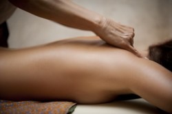 Importanta masajului de relaxare in relatia de cuplu