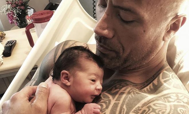 Dwayne Johnson este tata pentru a treia oara!