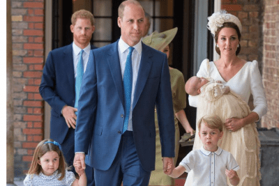 Printul Louis Arthur Charles, al treilea copil al ducilor de Cambridge, a fost botezat in cadrul unei ceremonii restranse