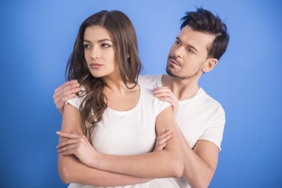 Incapabil de iubire sau incapabil sa o arate?