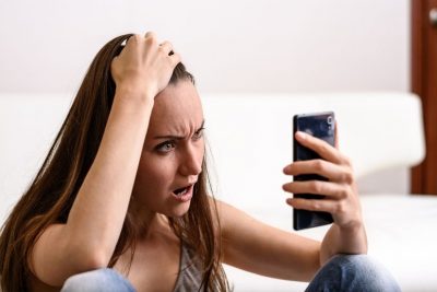 11 semne că ai de-a face cu un narcisist