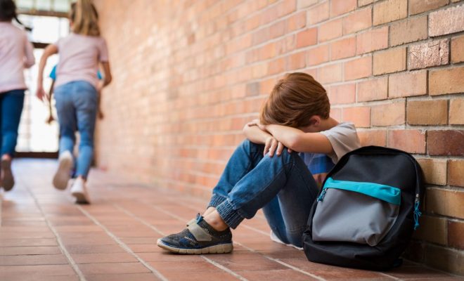 Stop bullying! Cum îţi ajuţi copilul să facă faţă bullying-ului