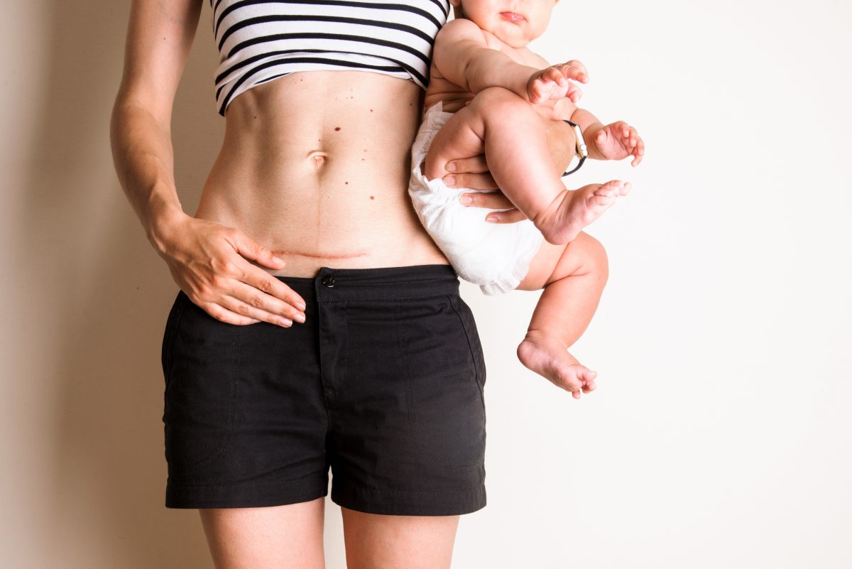 5 semne de alarmă pe care nu le poți ignora în perioada post-partum