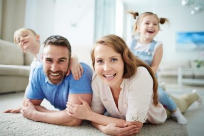 Sfaturi psihologice care îţi pot îmbunătăţi viaţa pe perioada izolării