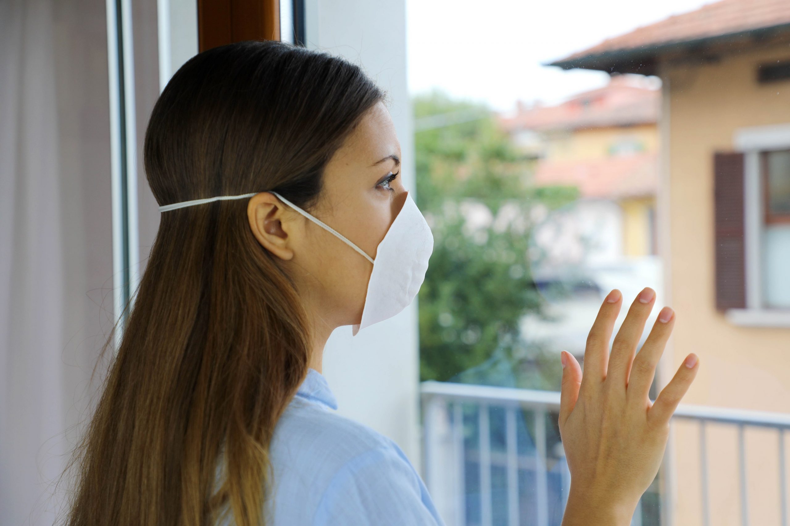 Cum să combaţi anxietatea provocată de noul coronavirus