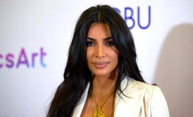 Kim Kardashian strânge fonduri pentru victimele din Armenia