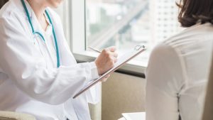 Trio-ul psihiatru-psiholog-psihoterapeut cum ne ajută fiecare