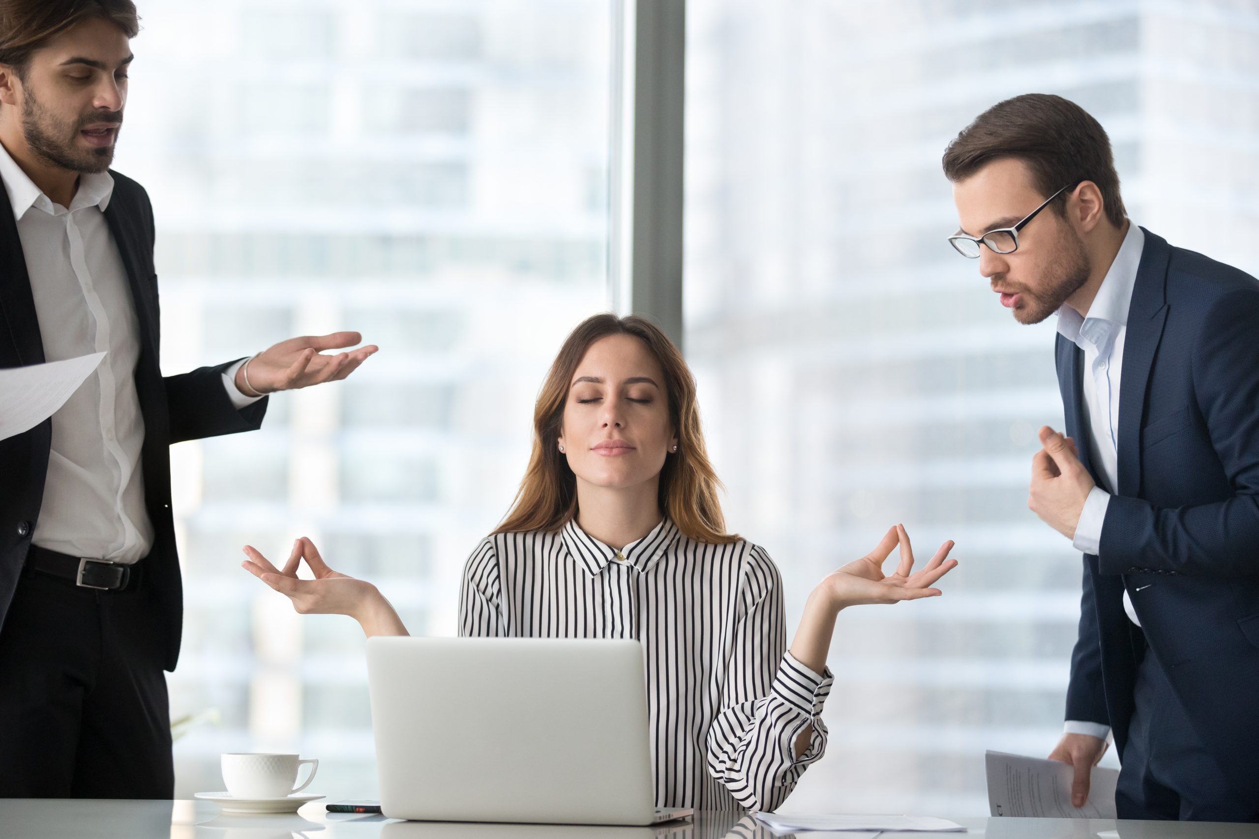 5 moduri de a face faţă energiei negative a interlocutorului