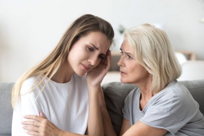 Cum ne afectează viața de adult traumele din copilărie