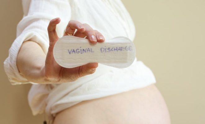 Scurgeri vaginale: simptome, cauze şi tratament
