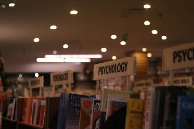 Cărţile de psihologie şi avantajul citirii lor