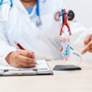 Afecțiunea de cancer de prostată: simptome timpurii, stadii, diagnostic și tratament