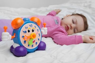 Importanţa rutinei zilnice pentru bebeluşi şi copii mici